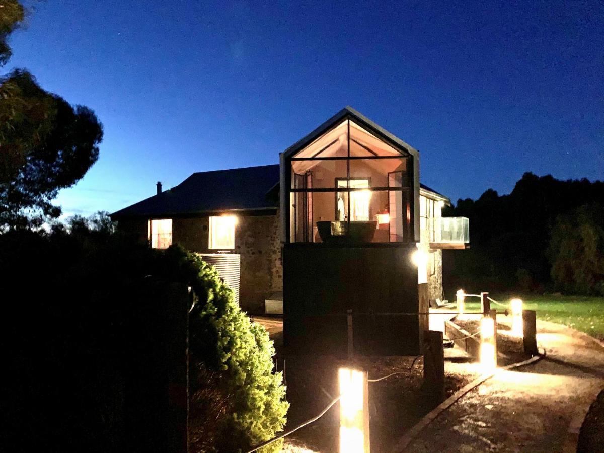 The Old Chaff Mill Organic Vineyard Retreat Bed & Breakfast Sellicks Hill ภายนอก รูปภาพ