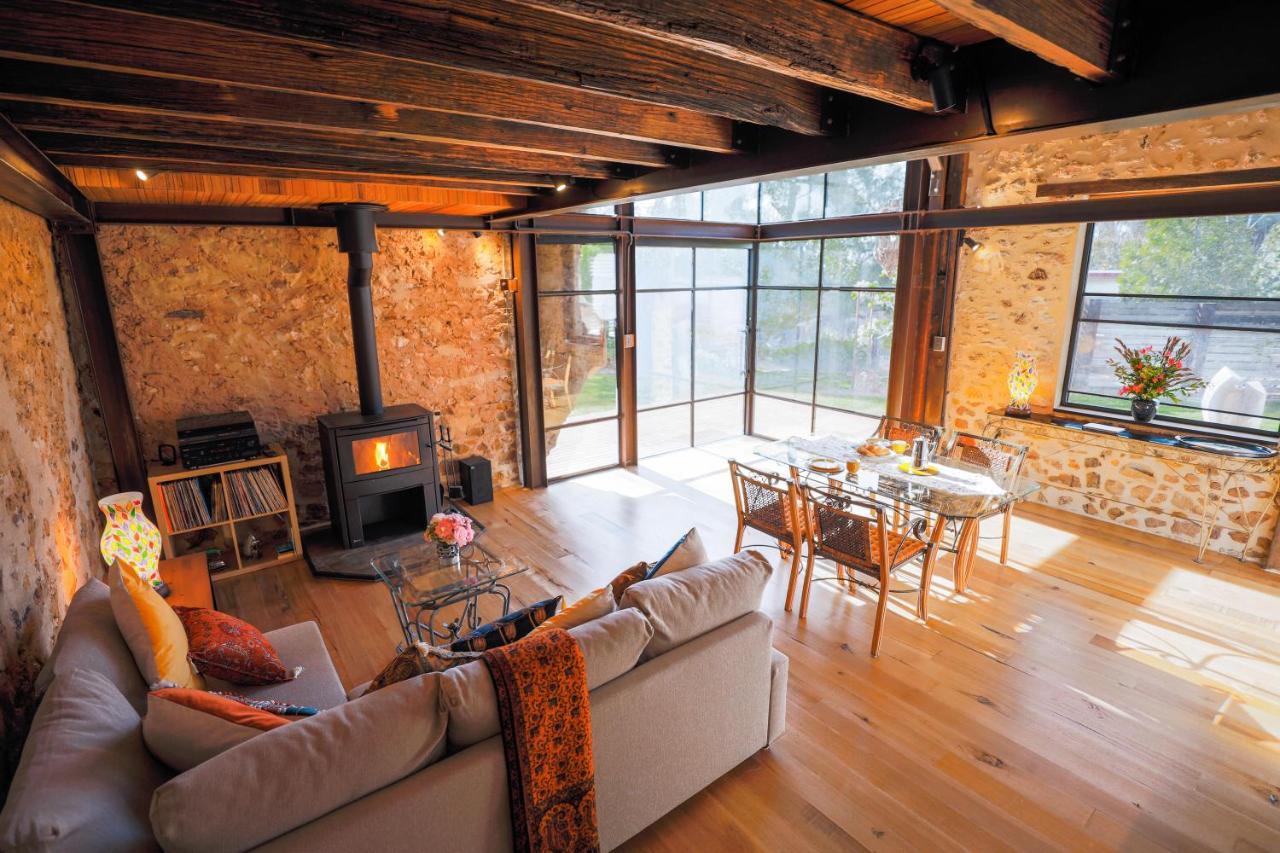 The Old Chaff Mill Organic Vineyard Retreat Bed & Breakfast Sellicks Hill ภายนอก รูปภาพ