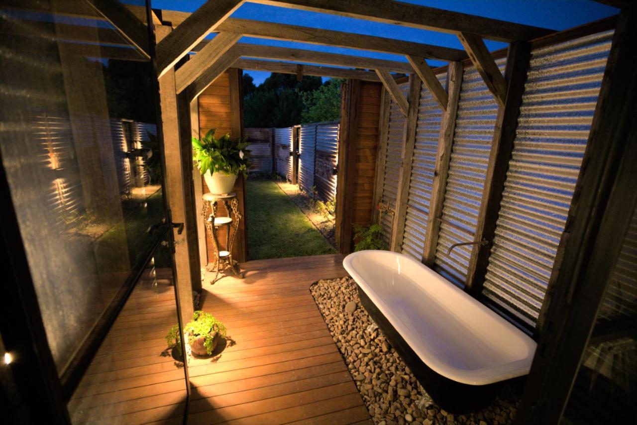 The Old Chaff Mill Organic Vineyard Retreat Bed & Breakfast Sellicks Hill ภายนอก รูปภาพ