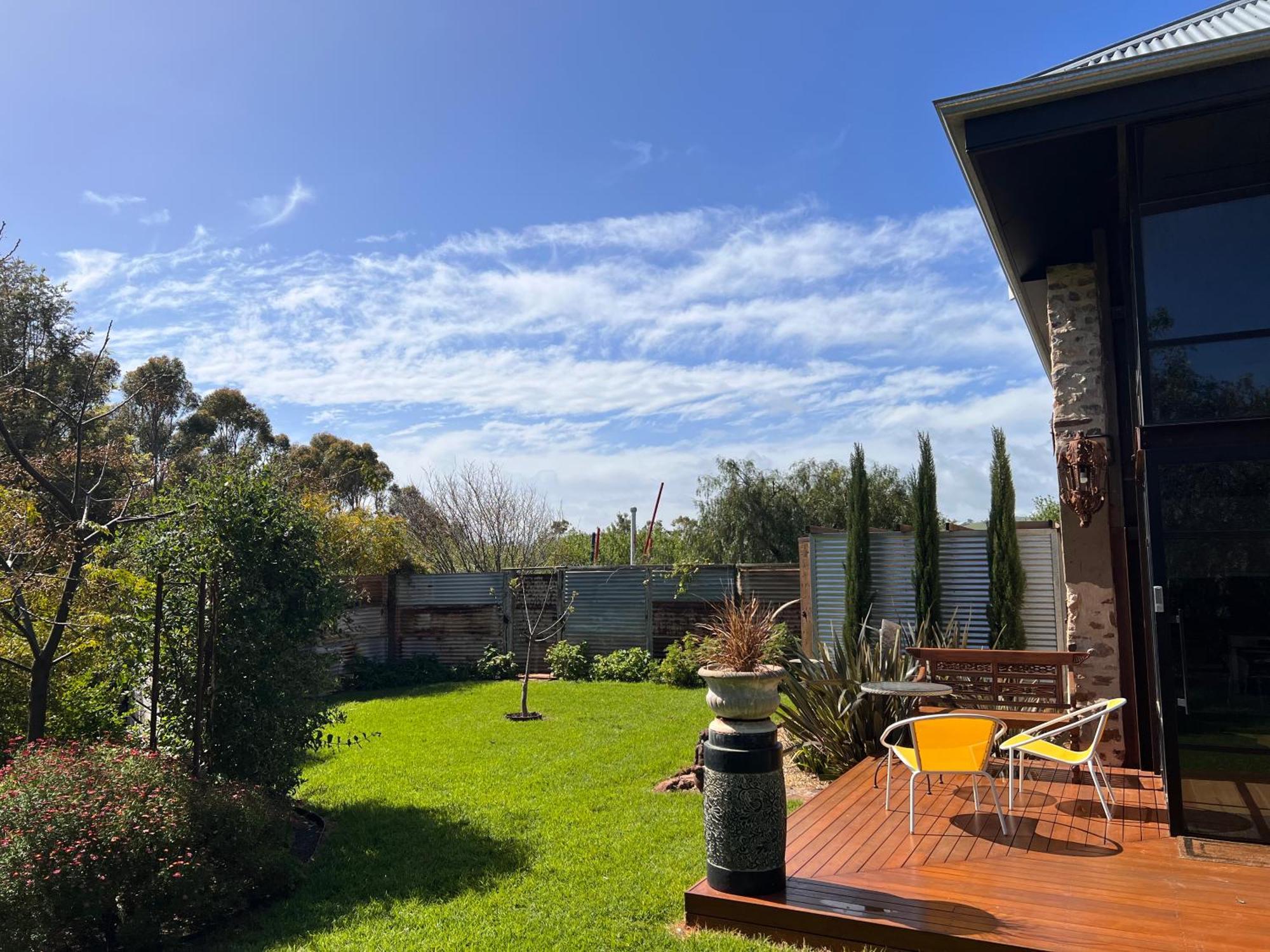 The Old Chaff Mill Organic Vineyard Retreat Bed & Breakfast Sellicks Hill ภายนอก รูปภาพ