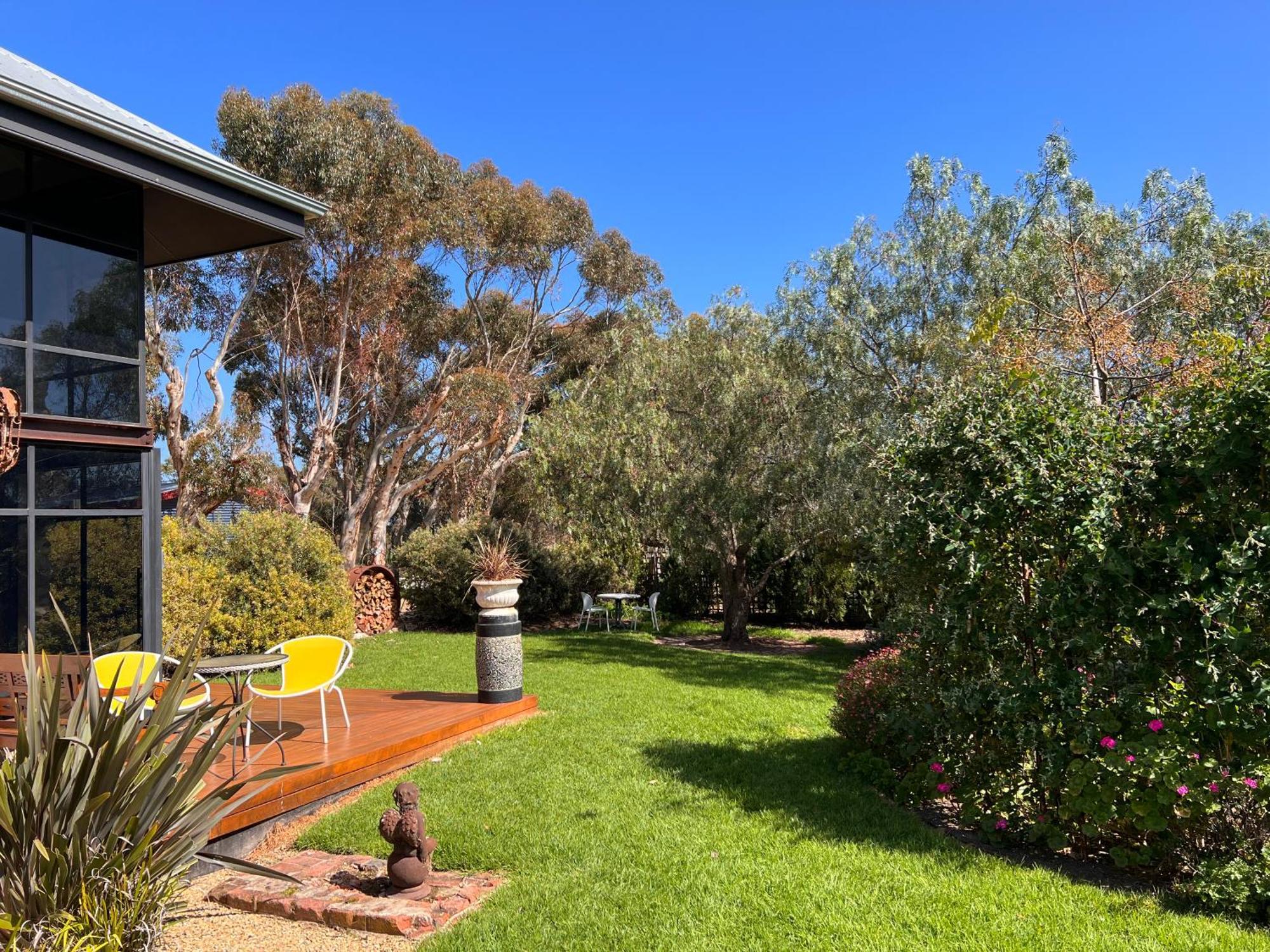 The Old Chaff Mill Organic Vineyard Retreat Bed & Breakfast Sellicks Hill ภายนอก รูปภาพ